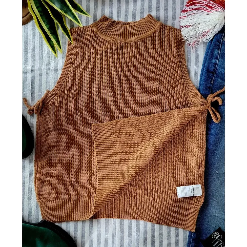 Y2K Camel Brown Mock Neck Knit Sweater Vest Tank Top - Picture 3 of 8